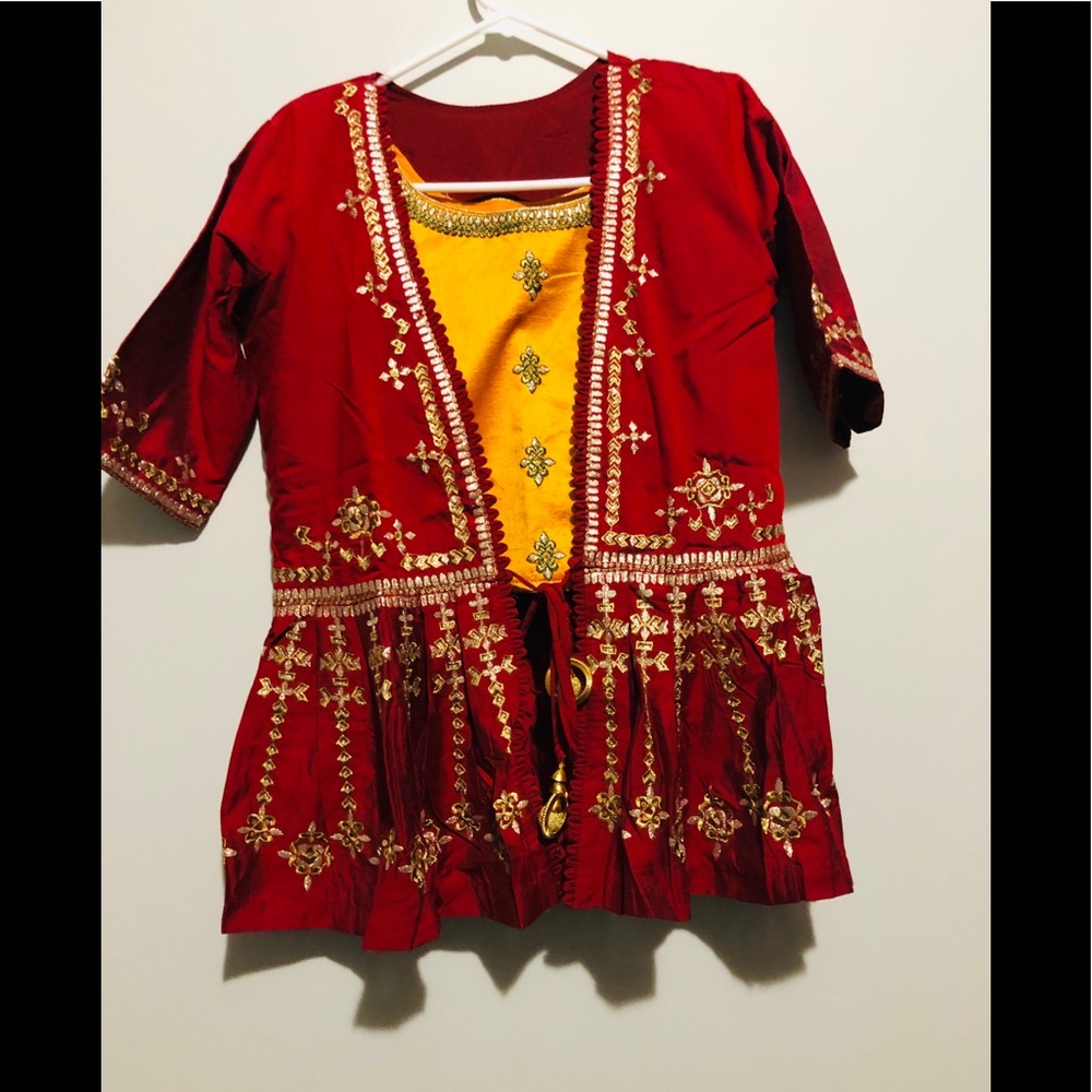 It’s really nice indo weasten dress 👗